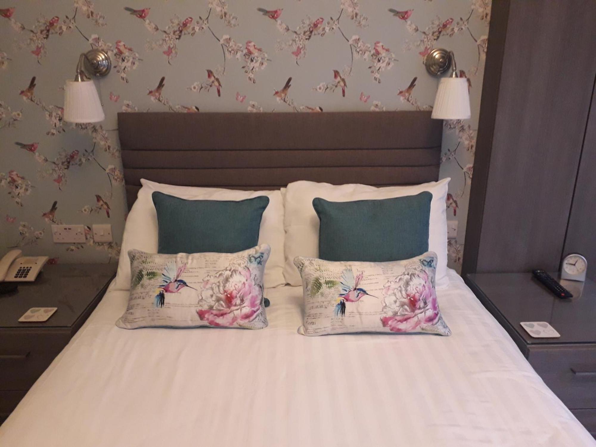 Edendale House Bed & Breakfast Саутпорт Стая снимка