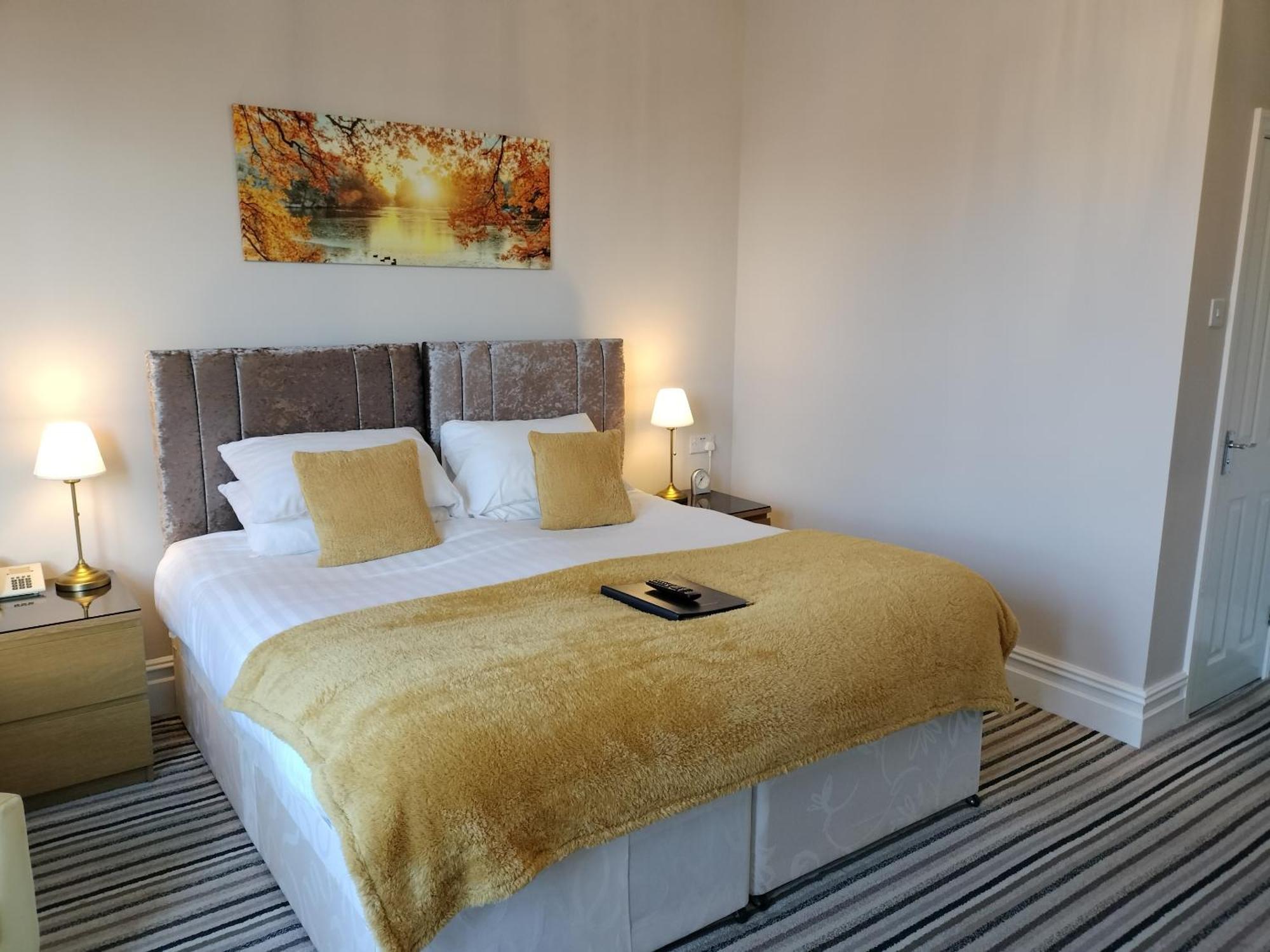 Edendale House Bed & Breakfast Саутпорт Стая снимка