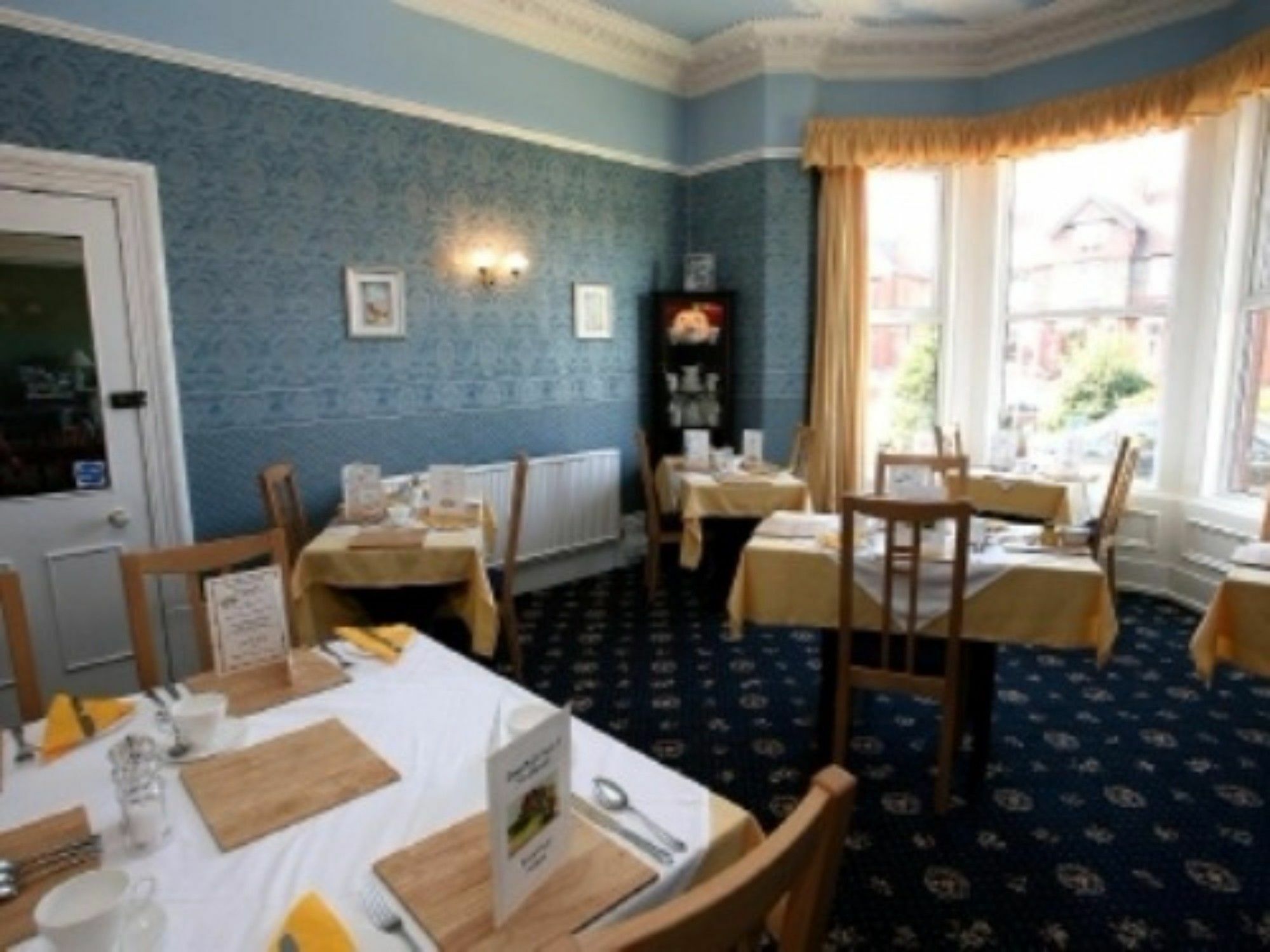 Edendale House Bed & Breakfast Саутпорт Екстериор снимка